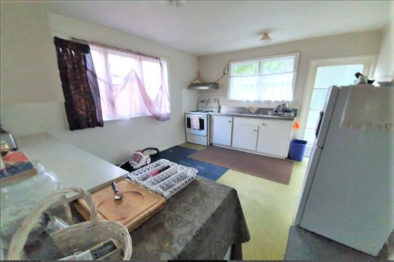 Photo of property in 142 Aro Street, Aro Valley, Wellington, 6021