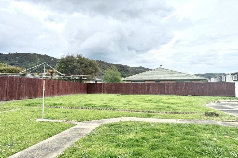 Photo of property in 18 Langford Street, Naenae, Lower Hutt, 5011
