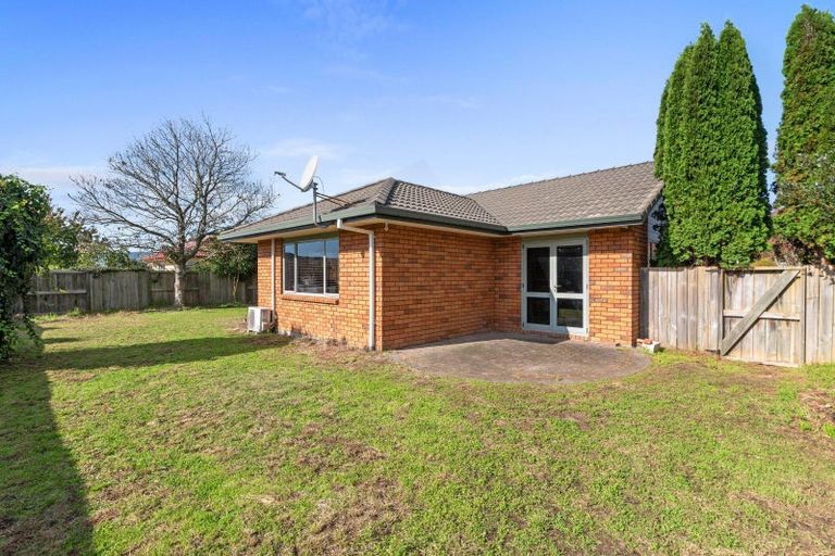 Photo of property in 8 Elmbridge Place, Owhata, Rotorua, 3010
