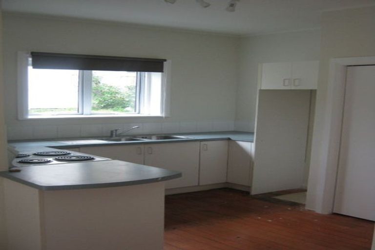 Photo of property in 1b Bould Street, Johnsonville, Wellington, 6037