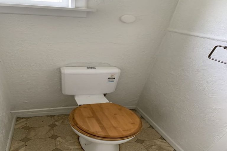 Photo of property in 21a Waterview Road West, Takanini, 2112