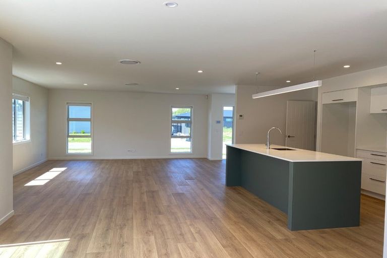 Photo of property in 10 Cassin Place, Taradale, Napier, 4112