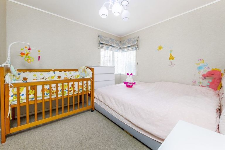 Photo of property in 2/183 Ti Rakau Drive, Pakuranga Heights, Auckland, 2010