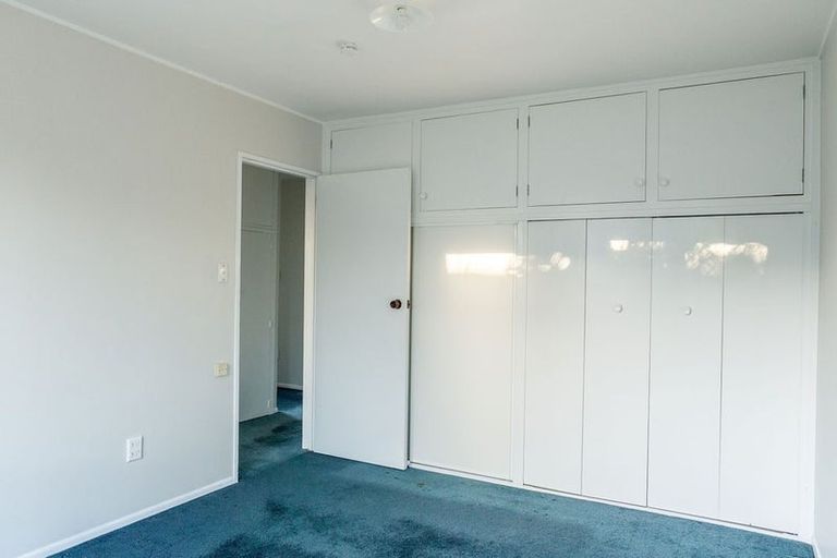 Photo of property in 1/51 Oldwood Street, Bishopdale, Christchurch, 8053