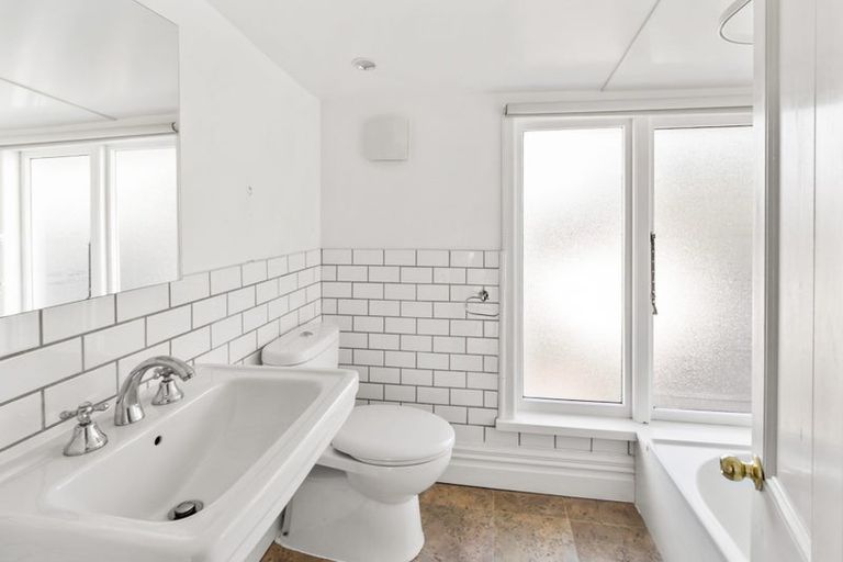 Photo of property in 23 Craigie Avenue, Parkside, Timaru, 7910