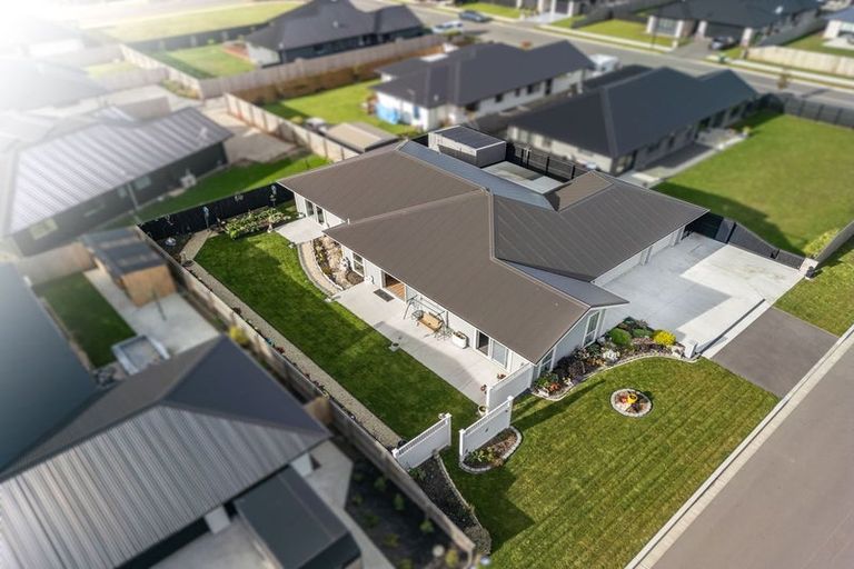 Photo of property in 11 Lunn Crescent, Leeston, 7632