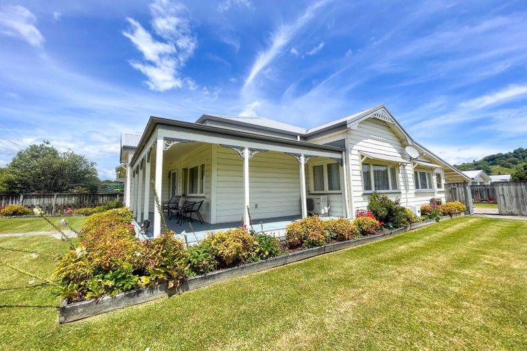 Photo of property in 10 Carroll Street, Te Kuiti, 3910