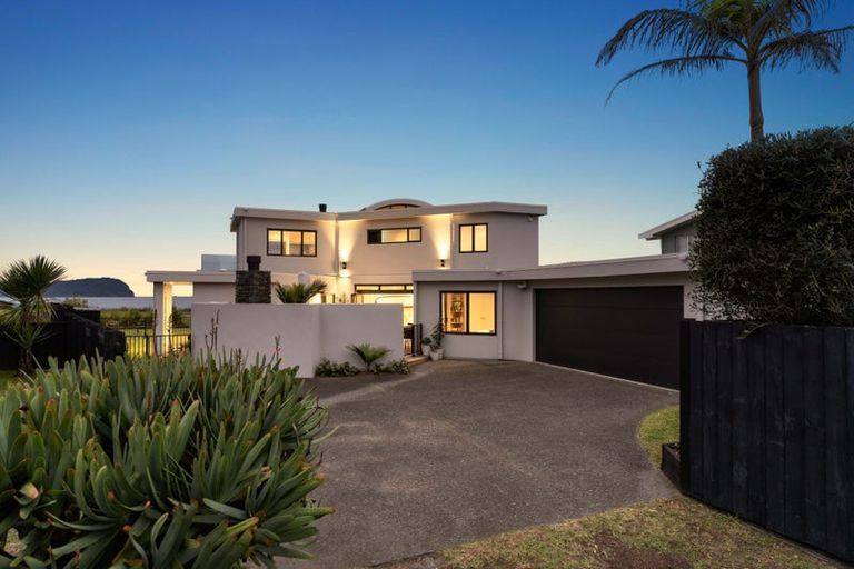 Photo of property in 19 Prescott Place, Pauanui, Hikuai, 3579