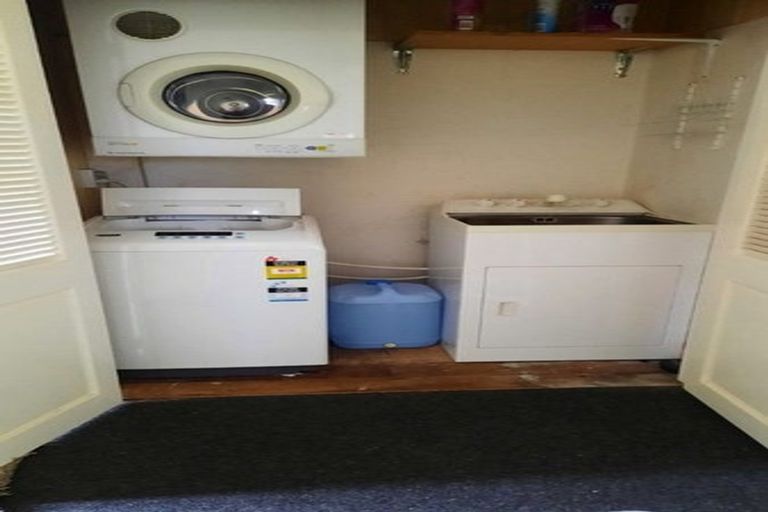 Photo of property in 44 Mount Pleasant Road, Aro Valley, Wellington, 6012