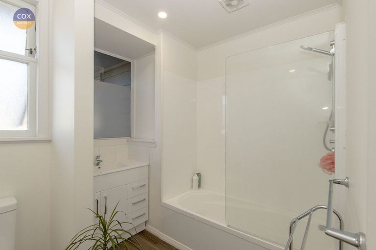 Photo of property in 18 Freyberg Avenue, Tamatea, Napier, 4112