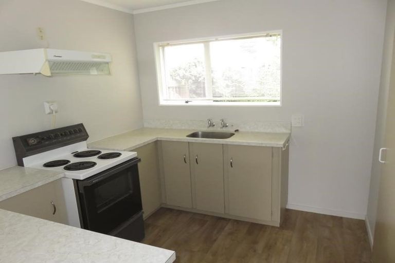 Photo of property in 4 Mallard Grove, Churton Park, Wellington, 6037