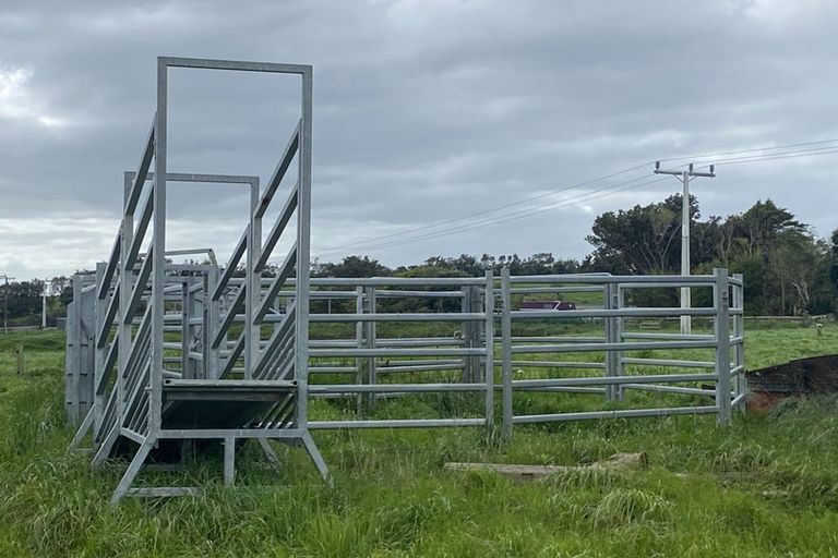 Photo of property in 5 Kakaramea Road, Kakaramea, Patea, 4598