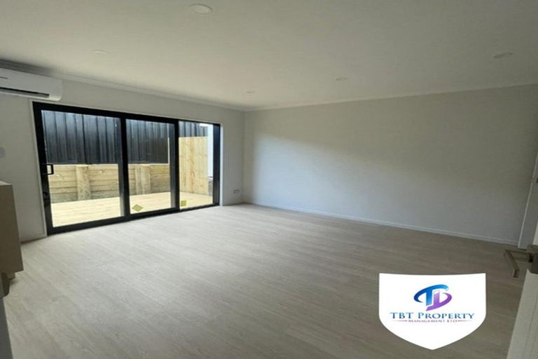 Photo of property in 4/50 Arimu Road, Papakura, 2110