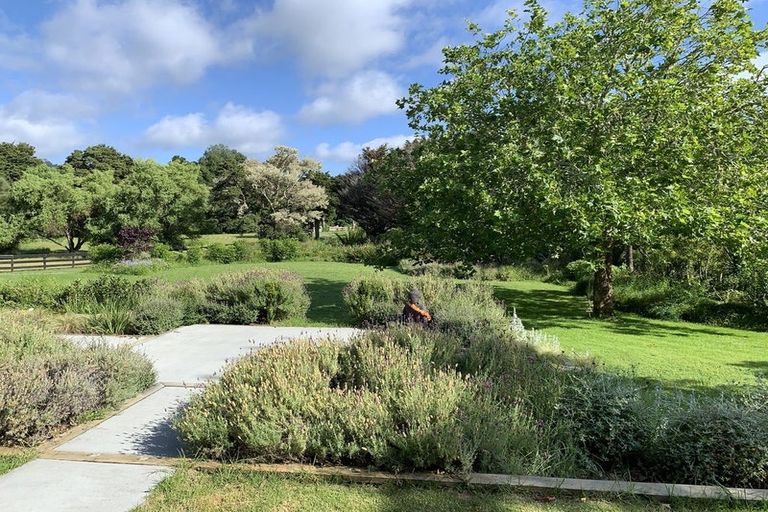 Photo of property in 63 Kaipara Flats Road, Warkworth, 0981