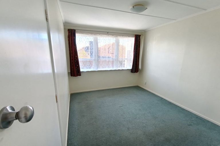 Photo of property in 42 Bracken Road, Paparangi, Wellington, 6037