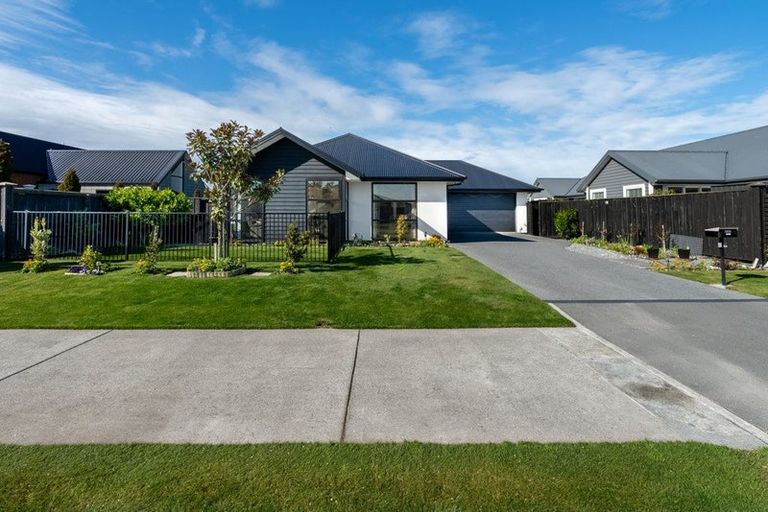 Photo of property in 93 Ledbury Drive, Rolleston, 7615