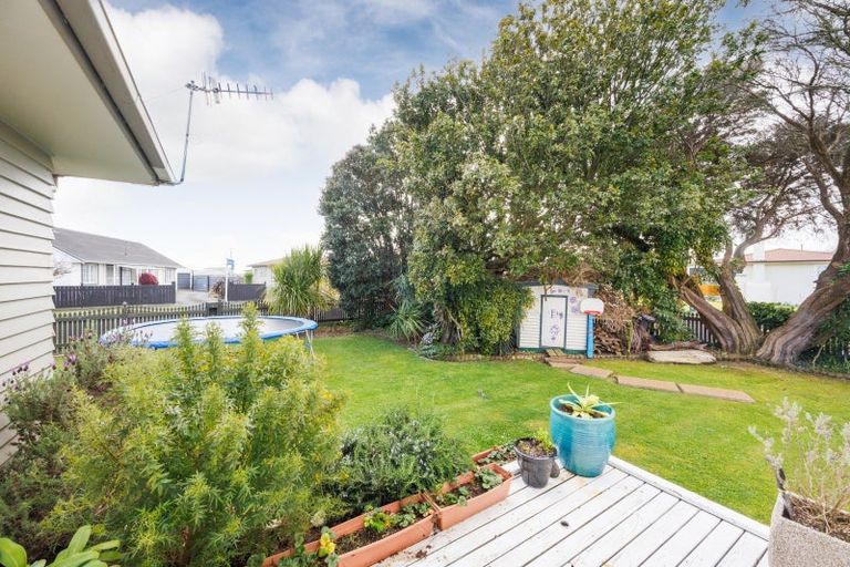 Photo of property in 30 Sutherland Crescent, Westbrook, Palmerston North, 4412