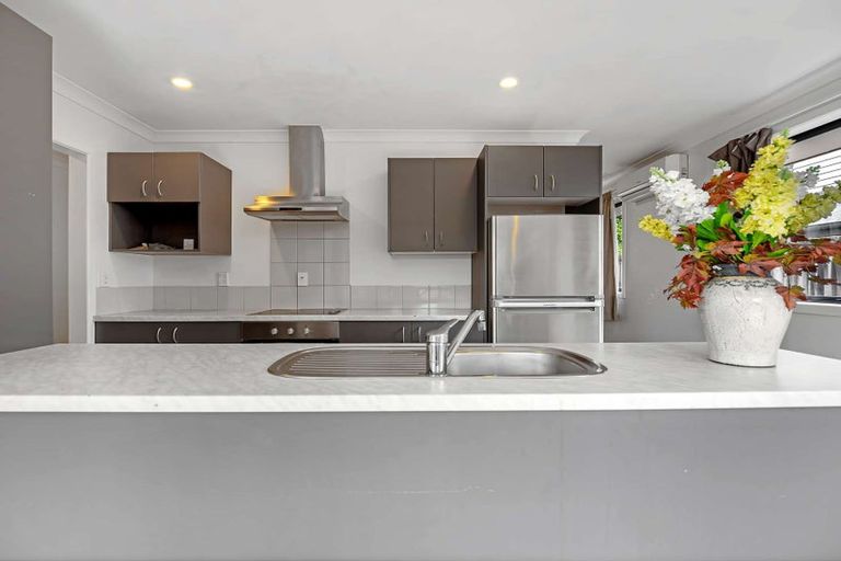 Photo of property in 215a Fox Street, Hamilton East, Hamilton, 3216