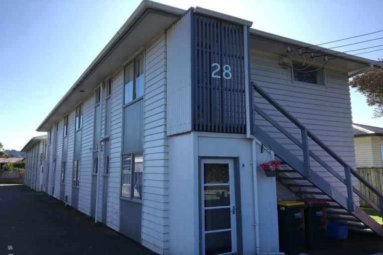 Photo of property in 28f Leighton Avenue, Waiwhetu, Lower Hutt, 5010
