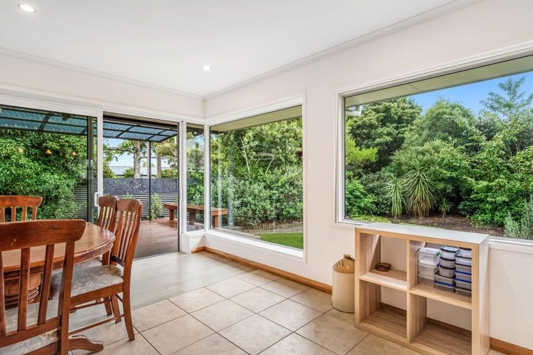 Photo of property in 10 Neale Avenue, Stoke, Nelson, 7011