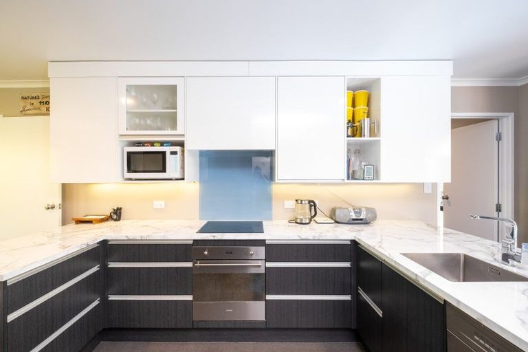 Photo of property in 38 Ngarimu Crescent, Taradale, Napier, 4112