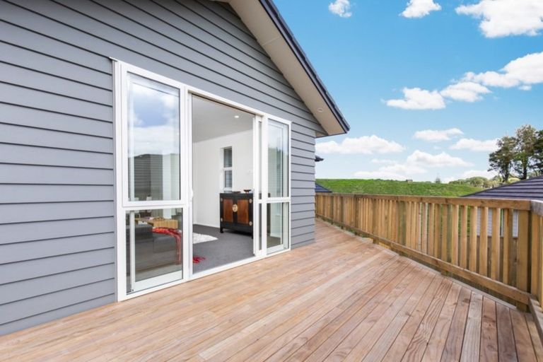 Photo of property in 34 Lisle Farm Drive, Pukekohe, 2120