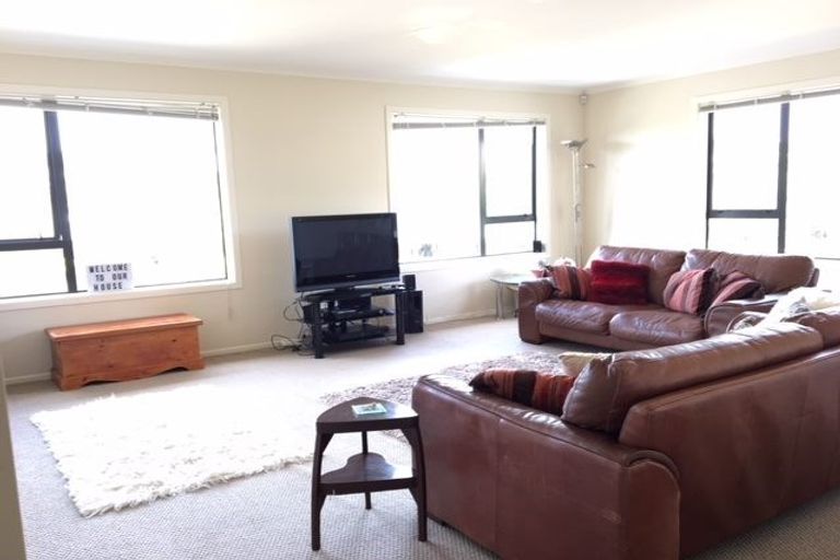 Photo of property in 21 Toomer Place, Beachlands, Auckland, 2018