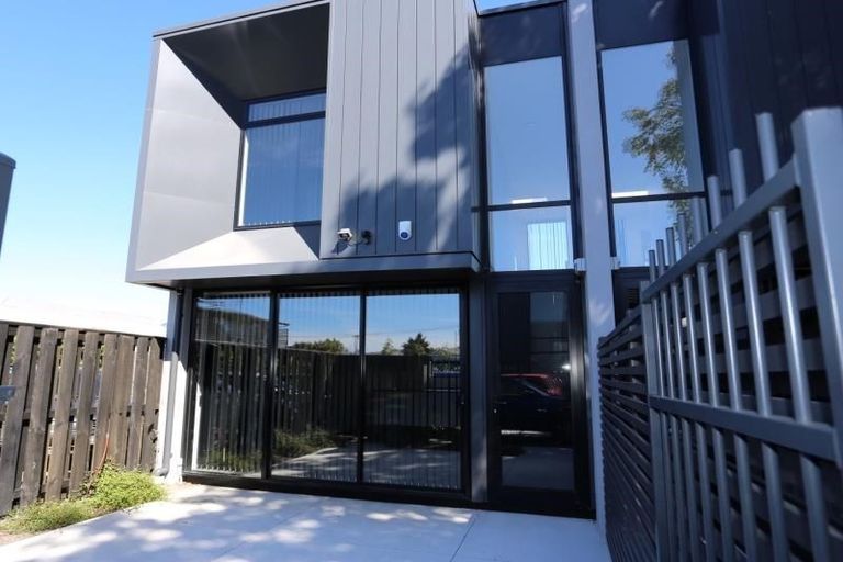 Photo of property in 3/308 Hereford Street, Christchurch Central, Christchurch, 8011