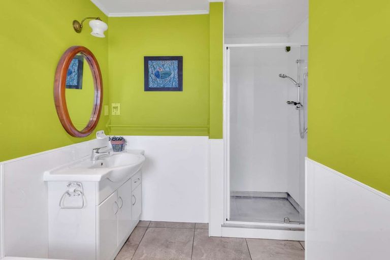 Photo of property in 1/16 Carl Avenue, Havelock North, 4130