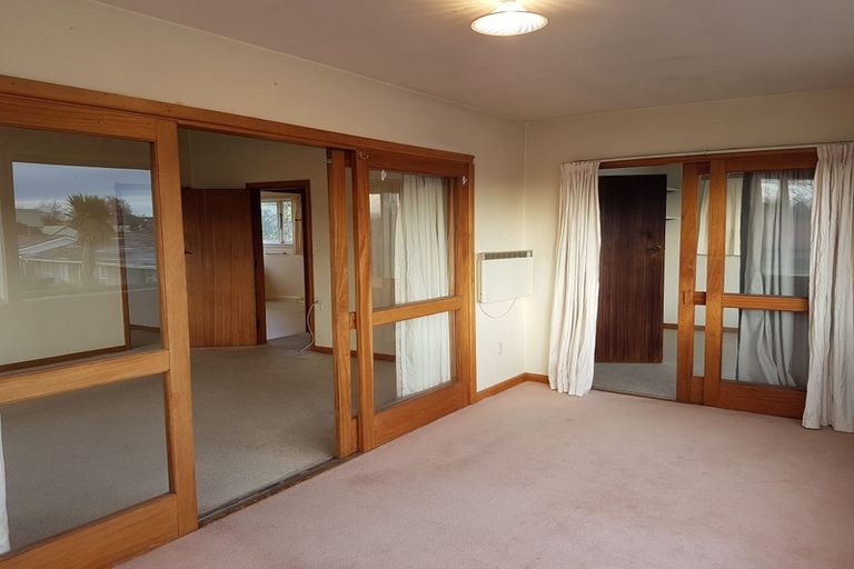 Photo of property in 2/33 Champion Street, Edgeware, Christchurch, 8013