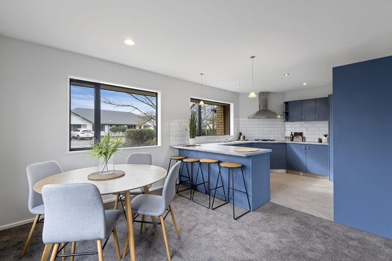 Photo of property in 3 Linkwater Way, Parklands, Christchurch, 8083