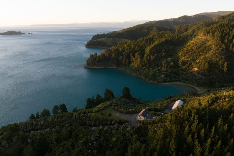 Photo of property in 1786 Port Underwood Road, Port Underwood, Picton, 7281