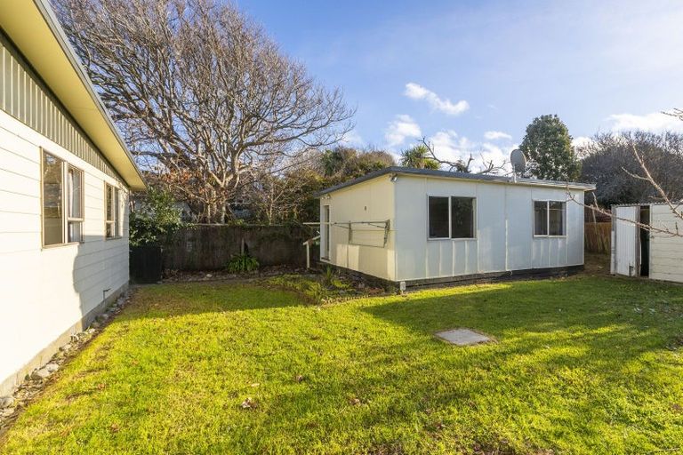 Photo of property in 45 Gray Avenue, Paraparaumu Beach, Paraparaumu, 5032
