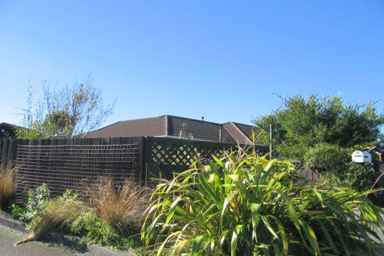 Photo of property in 77 Rangoon Street, Khandallah, Wellington, 6035