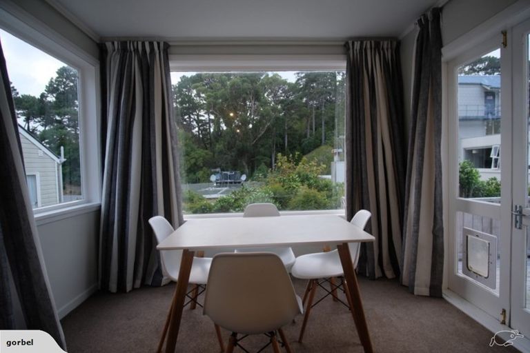 Photo of property in 14a U5 Glenmore Street, Thorndon, Wellington, 6011