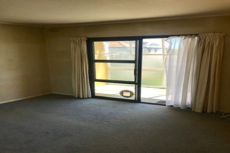 Photo of property in 1/4 Cecil Road, Milford, Auckland, 0620