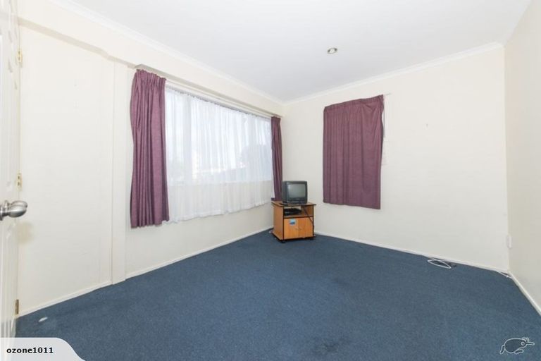 Photo of property in 68a Great South Road, Papakura, 2110