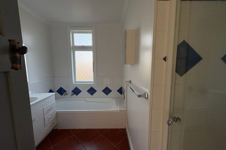 Photo of property in 36-38 Weraroa Road, Levin, 5510