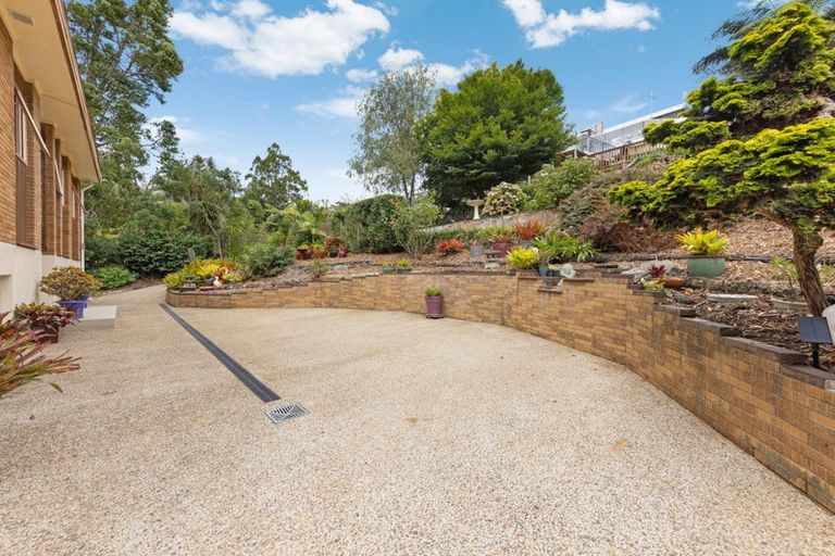 Photo of property in 67 Daffodil Street, Titirangi, Auckland, 0604