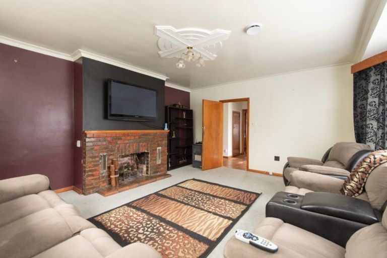 Photo of property in 34 Haydon Street, Roslyn, Palmerston North, 4414