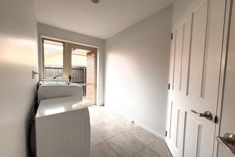 Photo of property in 11 Coppinger Terrace, Aidanfield, Christchurch, 8025