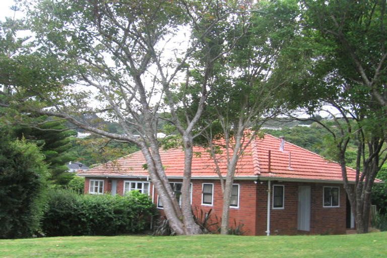 Photo of property in 60 Sunshine Avenue, Karori, Wellington, 6012