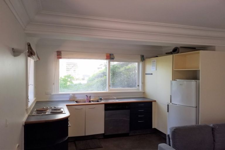 Photo of property in 205u5 The Terrace, Wellington Central, Wellington, 6011