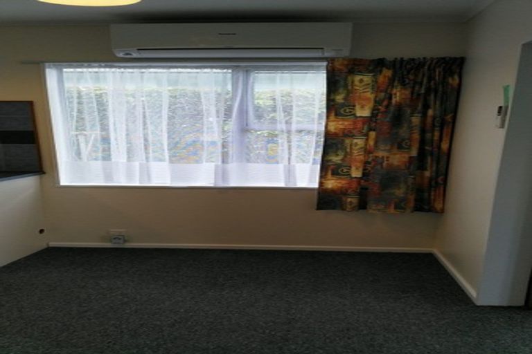 Photo of property in 7a Lincoln Grove, Wainuiomata, Lower Hutt, 5014