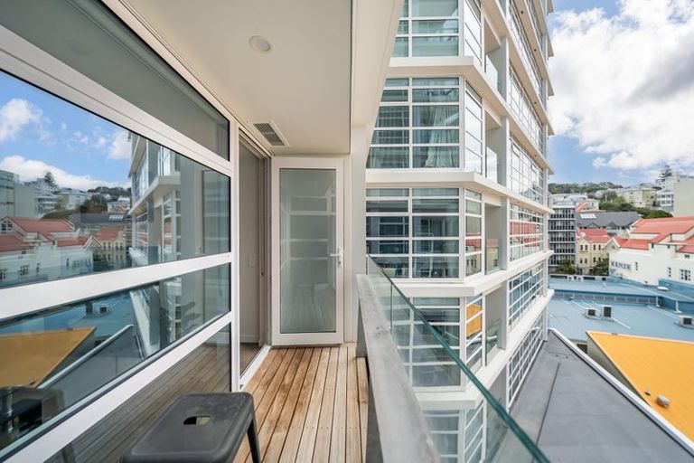 Photo of property in Pinnacle Apartments, E605/160 Victoria Street, Te Aro, Wellington, 6011