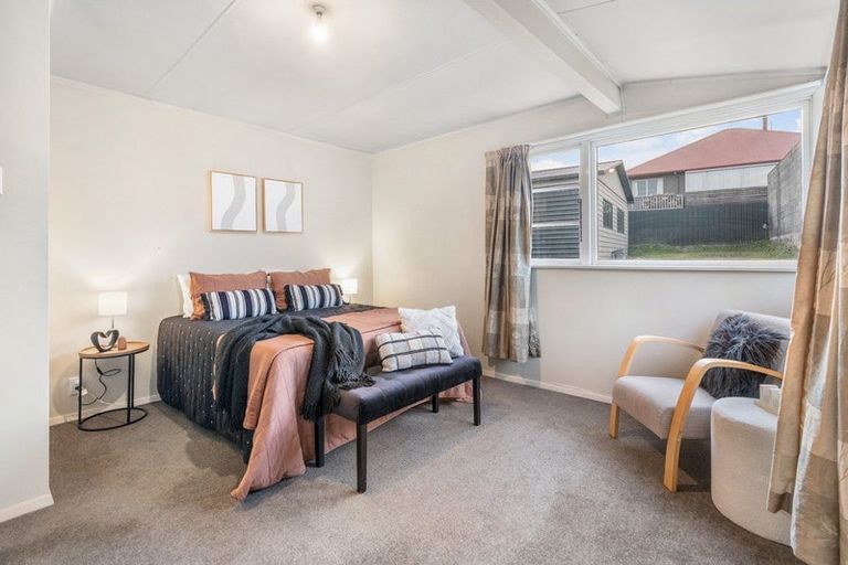 Photo of property in 34 Edna Street, Ocean View, Dunedin, 9035