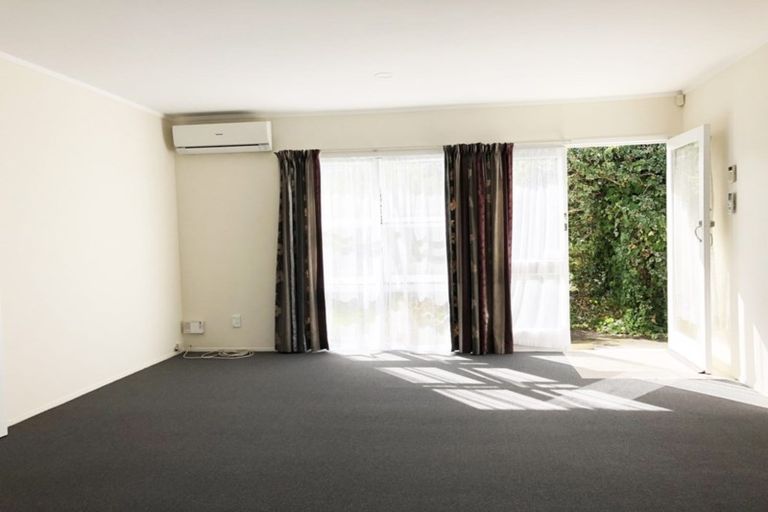 Photo of property in 1/343 Pakuranga Road, Pakuranga Heights, Auckland, 2010