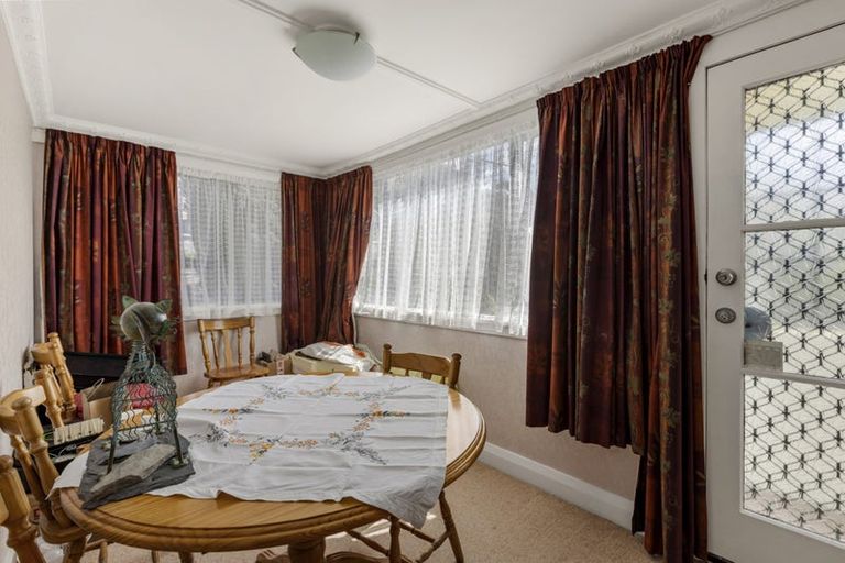 Photo of property in 31 Queens Drive, Kilbirnie, Wellington, 6022