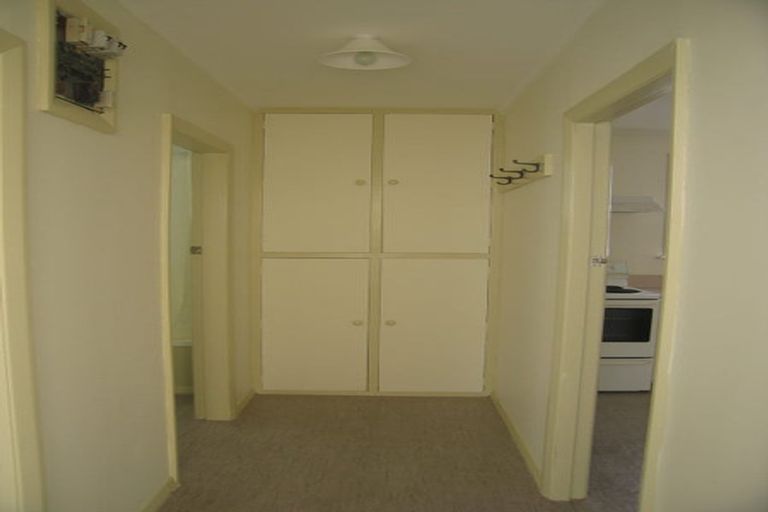 Photo of property in 213 The Parade, Island Bay, Wellington, 6023