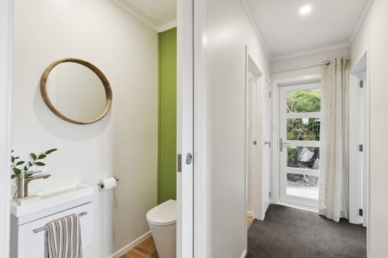 Photo of property in 5 Barrie Street, Johnsonville, Wellington, 6037